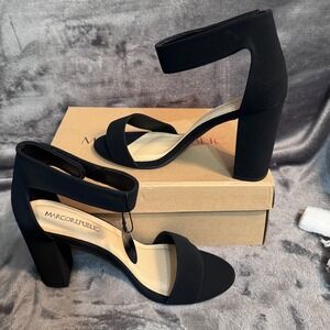 Marco Republic Womens Size 10 Wide Edmonton Chunky Block Heel Ankle Strap Heels